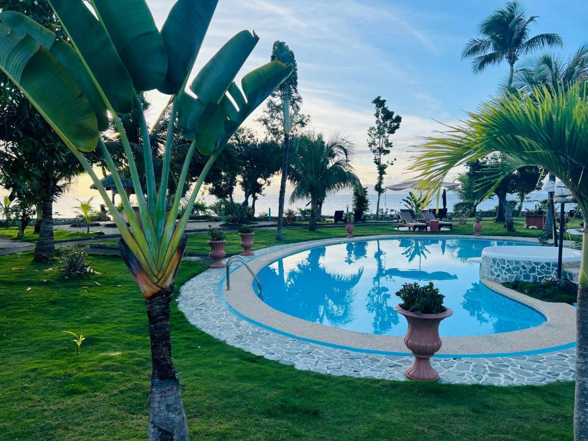 Cabilao Sunset Dive & Beach Resort Loon Exterior foto